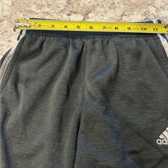 Adidas Youth Fleece Jogger Sweatpants 3 Stripes Gray Medium 10/12 - Picture 9 of 11